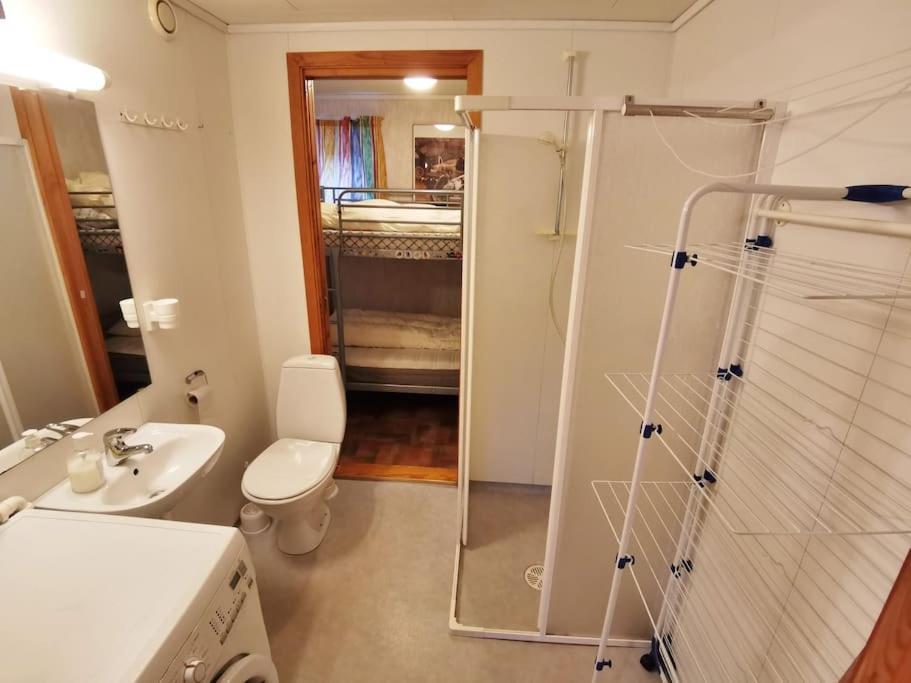 Small Basement Apartment Private Entrance Nice View Fitjar Exterior foto